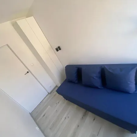 Lesny Poglos * 포비에로보